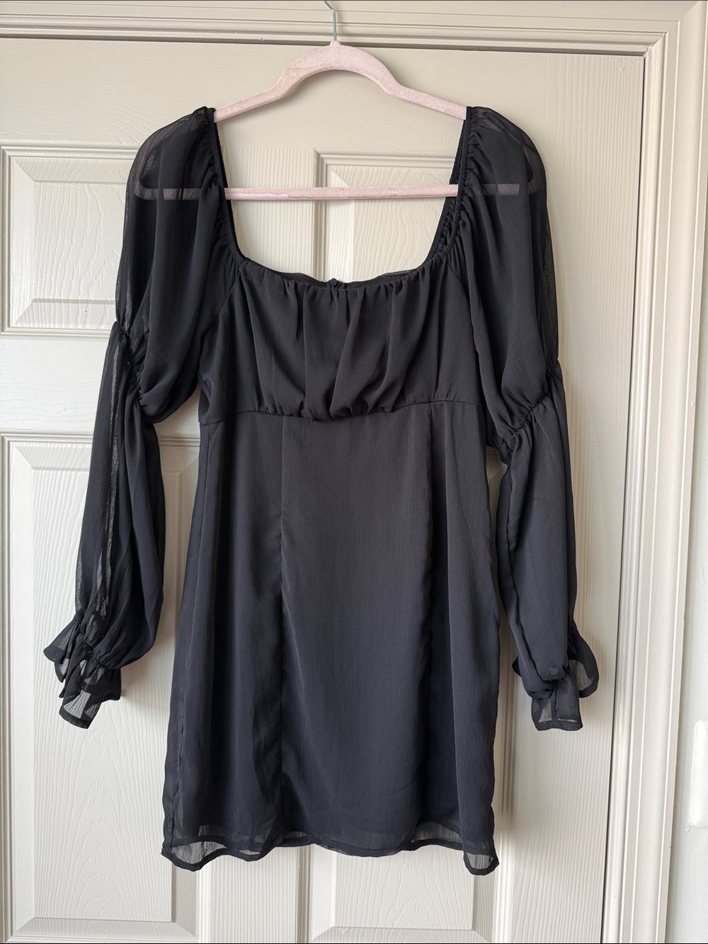 miami Black Square Neck Long Sleeve Mini Dress